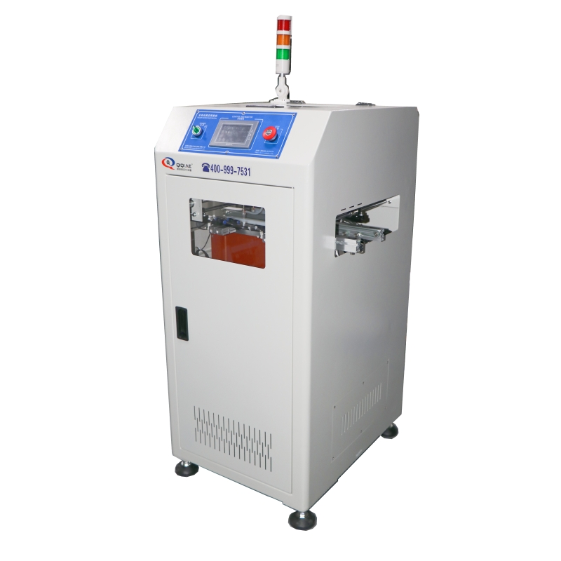 全自動(dòng)真空吸板機(jī)是如何操作的？